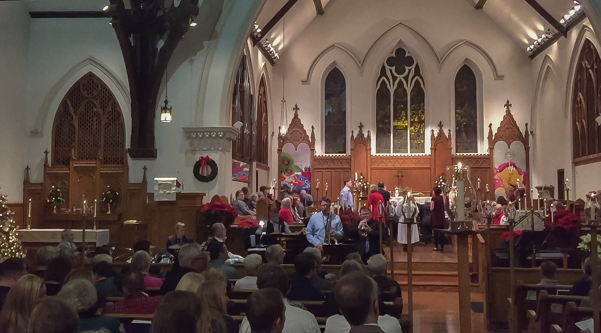 Eucharist at Christmas jazz mass - Anglican Church of Canada